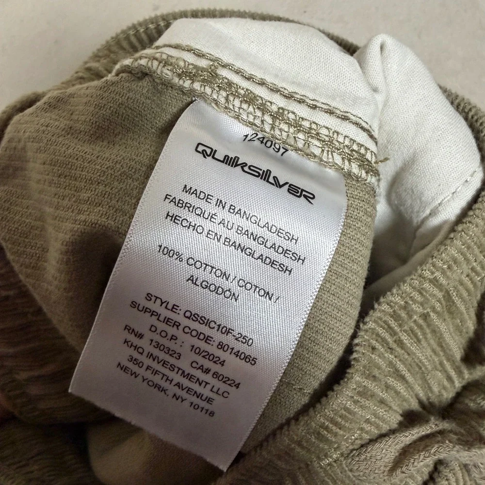 Quiksilver Mens Small Corduroy Shorts Olive‎ Tan Elastic Waist Cotton size 30